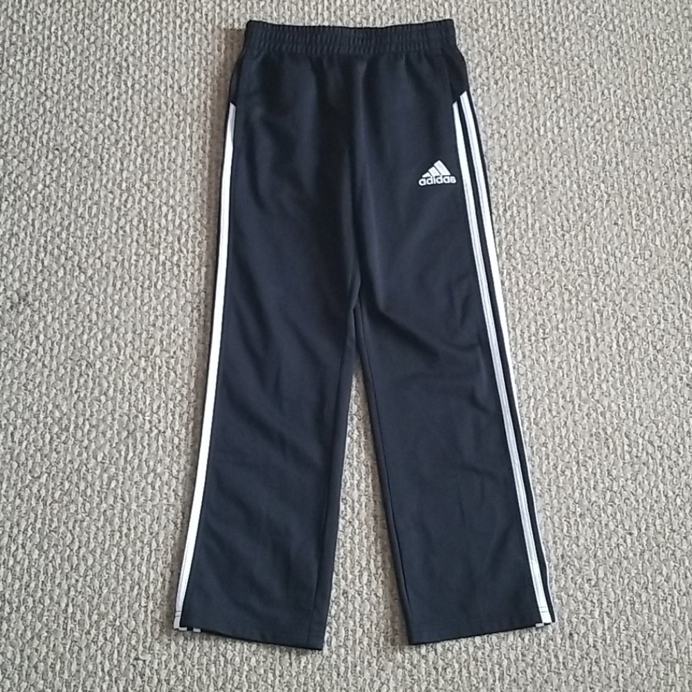 NWT Boys Adidas sweatpants